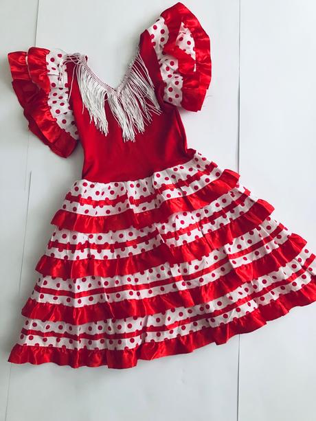 An6/ kostým tanečnice - v.cca 2/3 roky,