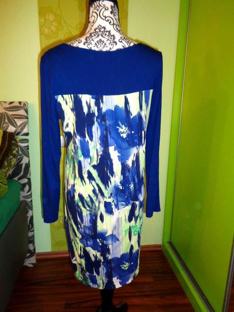 Nádherné modré květované šaty - elastické, 42