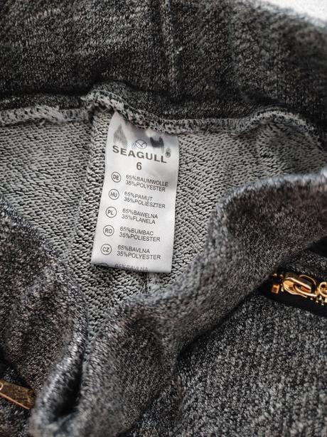 Tepláky 110-116, 110