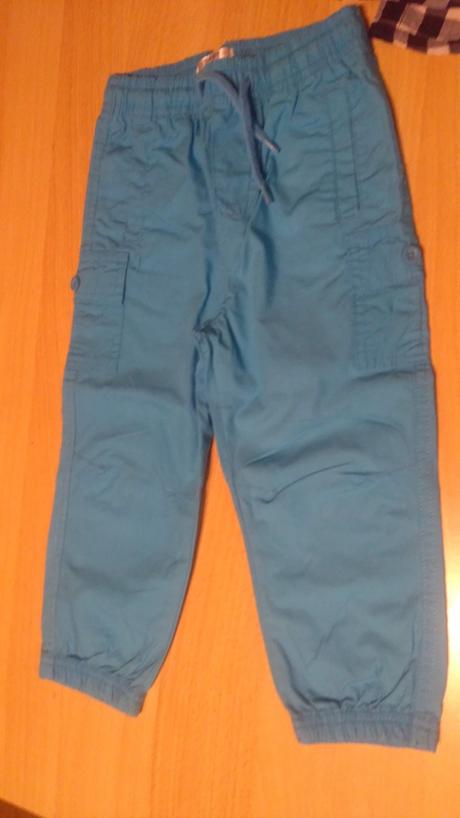 Pláťáky a košile, 92