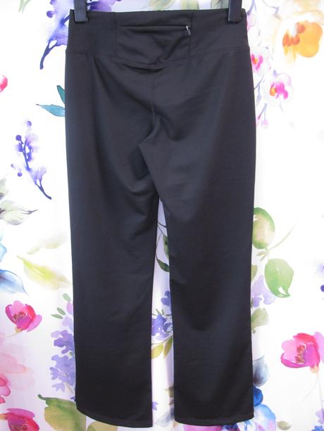 Přiléhavé elastické černé sportovní kalhoty, tchibo,s