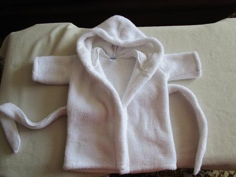 Heboučký bílý župan s kapucí, vel. 62, jako nový, 62