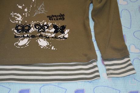 140 146 slabá mikina s motýlky, 146