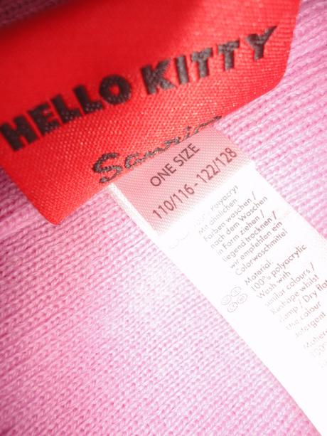 Jako nová dvojitá čepice sanrio, vel. 110/116, sanrio,110