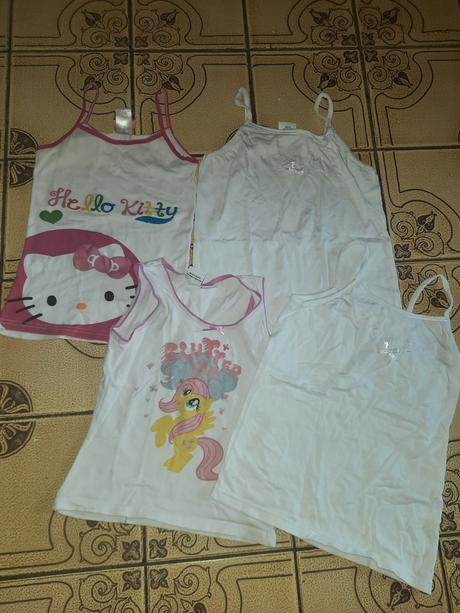 Dívčí tílko, tílka mix vel. 98 - 104, sanrio,98