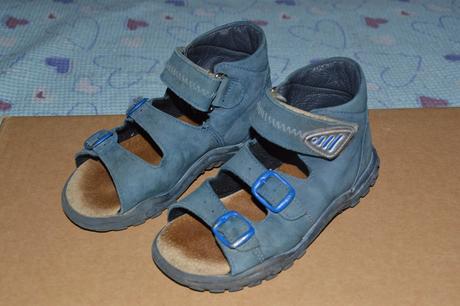 Modré celokožené zdravotní sandálky essi, essi,27