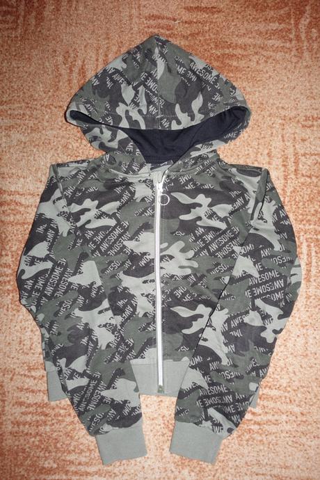 Dívčí maskáčová mikina vel. 146-152, takko,146