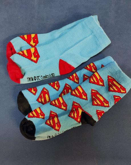 V465 2x ponožky superman vel. 30 - 34, 32