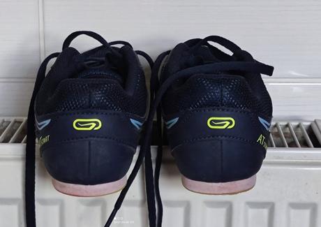 Atletické tretry, 36