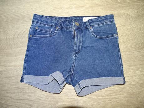 Šortky, esmara,34