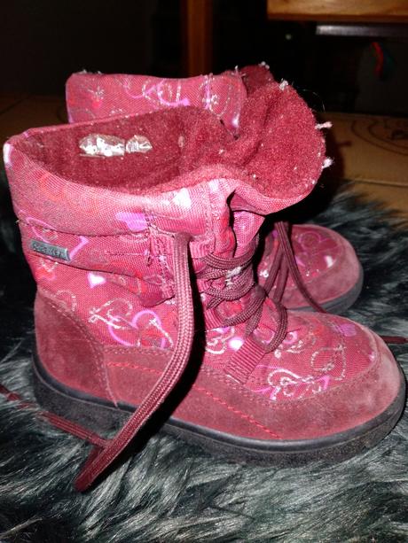 Dívčí kozačky srdíčka vel. 25, vnit.stélka 16 cm, 25