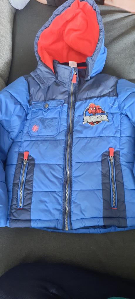 Chlapecká zimní bunda spideman, vel.128 značky c&a, c&a,128