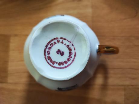 Porcelánový čajový set, 