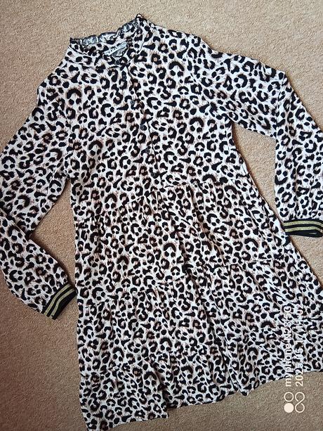 Šaty leopardí zn."y.f.k." vel."134-140", 134