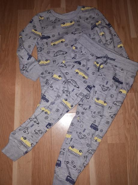 Teplakova souprava s auty 98, 86