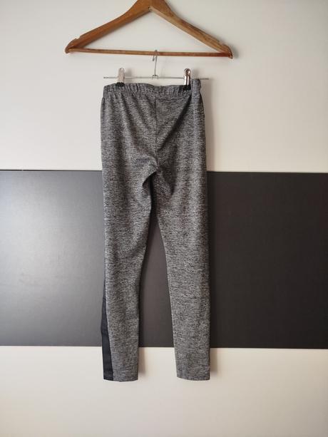 Legíny zn. viktoria paris vel.152, 152