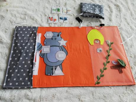 Skládaci kniha aktivit, 