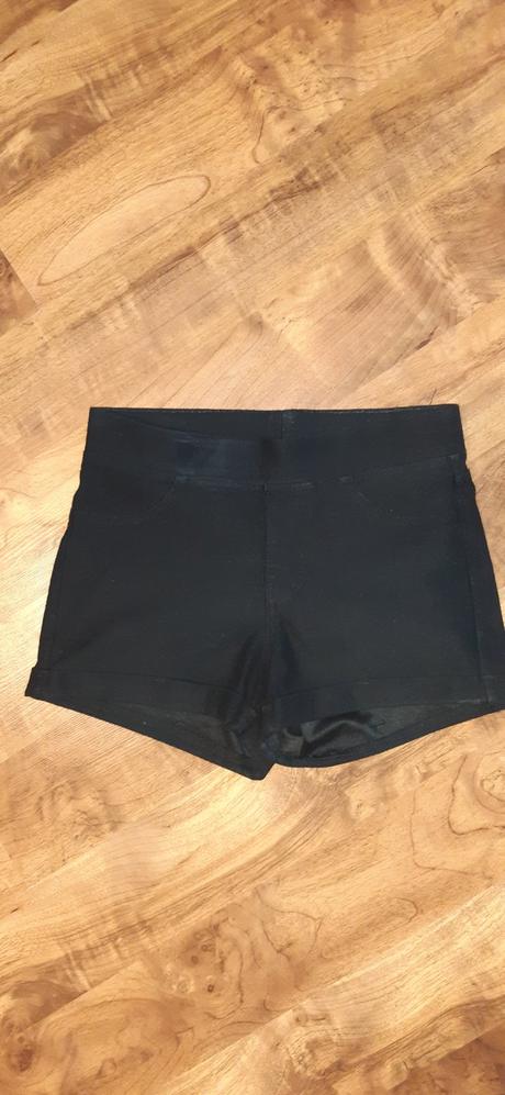 Dívčí strečové černé kraťasy h&m 140, h&m,140