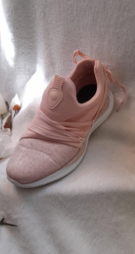 Meruňkové třpytivé tenisky, 40