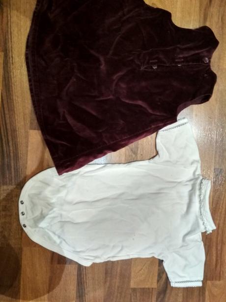 Svatecni saticky s límečkem s kytickama, 80