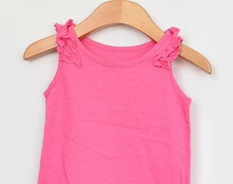 Tílko vel. 12 - 18 m, matalan,86