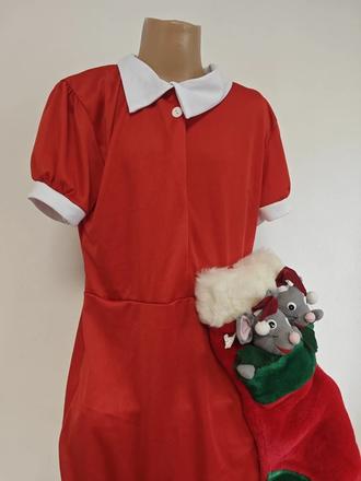 Vánoční šaty, 152