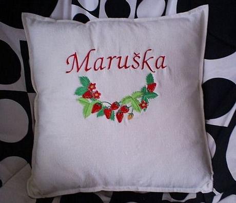 Památeční polštářky s údaji miminek,