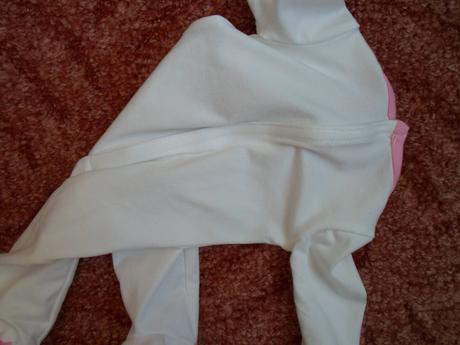 Bílý overal pro panenky, 