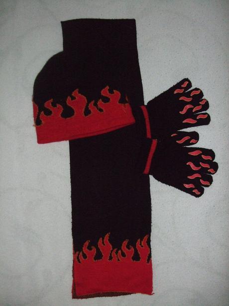 Čepice + rukavice + šála fire (4-8 let), cherokee,104