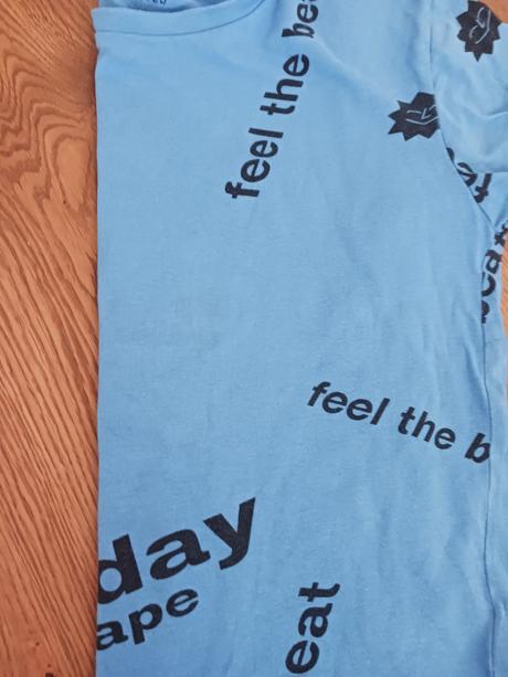 Triko reserved č.134, reserved,134