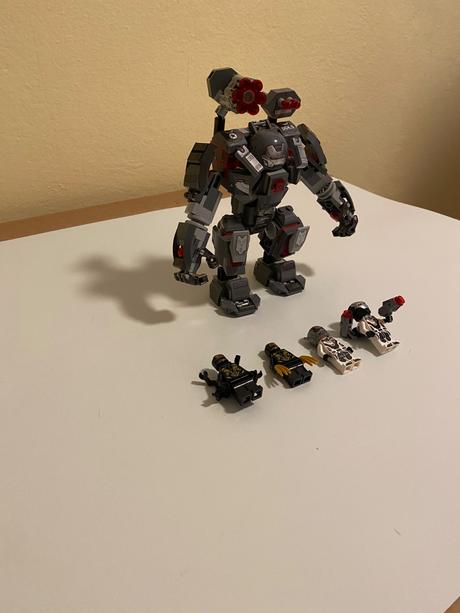 Lego avengers set 76124,
