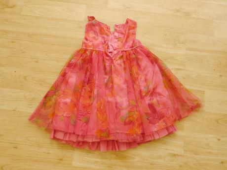 Svatecni saty gap vel. znacena 3 roky, gap,104