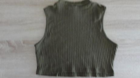 Tričko crop top, 38
