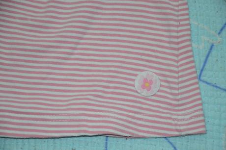 Prouhaté bavlněné triko s kytkou, 68