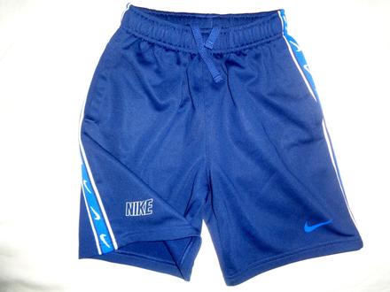 Luxusní tmavomodré teplejší šortky nike 134-146, nike,140 / 146