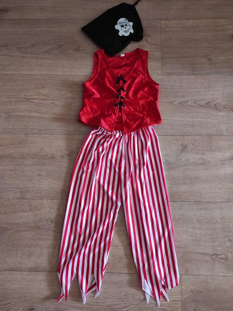 Karnevalový kostým pirát vel  116, 