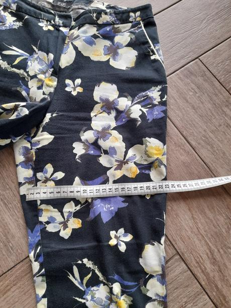 Květinové kalhoty zn. ff ke kotníkům, vel. 34., f&f,34