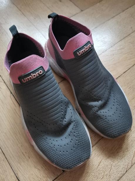 Tenisky letní obuv kecky vel. 34, umbro,34