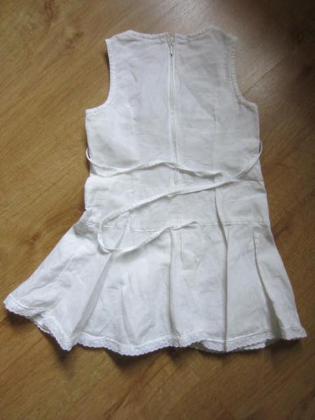 Luxusní lněné šatičky s flitrama, benetton,98