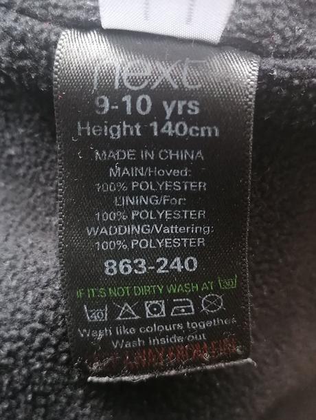 Černý prošívaný kabát next vel 140, next,140