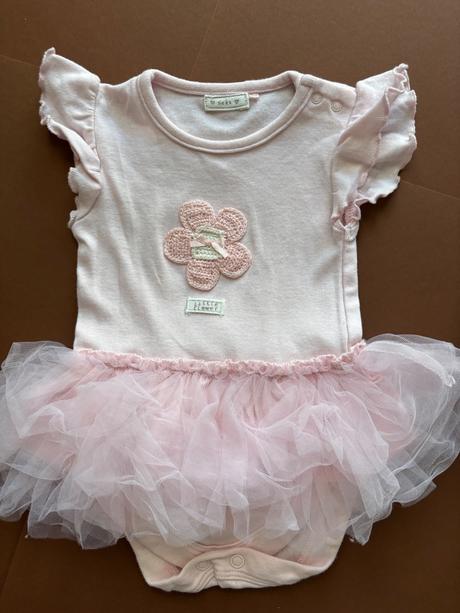 Krásné růžové body zn. next - v.3 měsíce, next,62