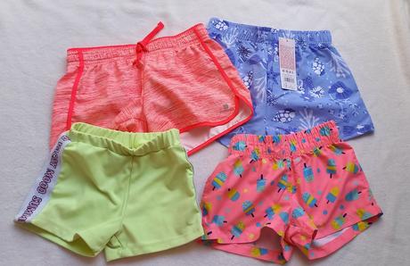 Sportovní kraťasy - cena celkem, domyos,122