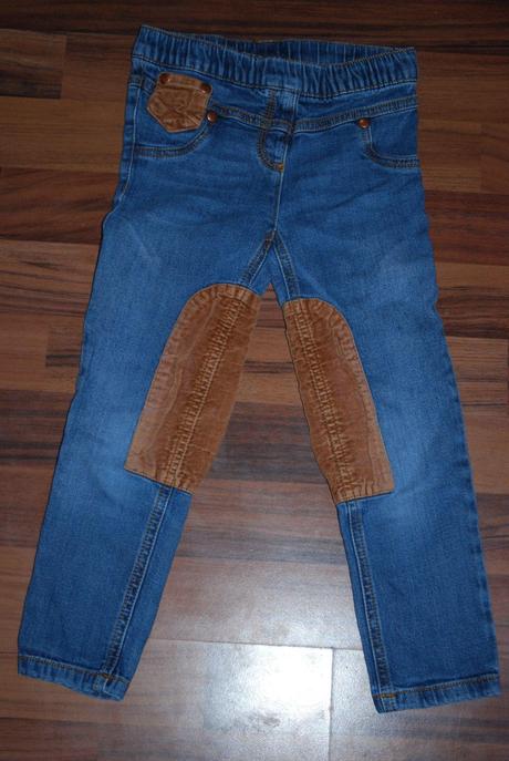 Holčičí rifle se zapláty, next,110