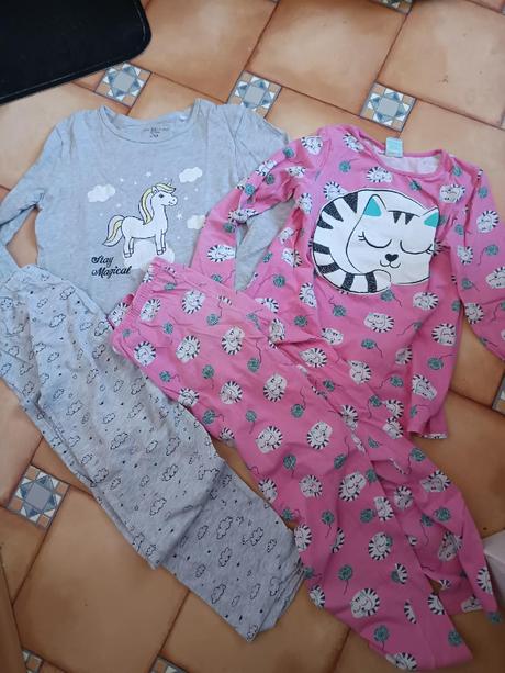 2x pyžamo 134/140, sinsay,134