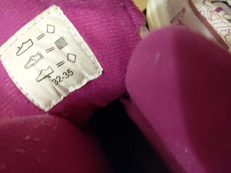 Nastavitelné brusle worker vel. 32-35, 33