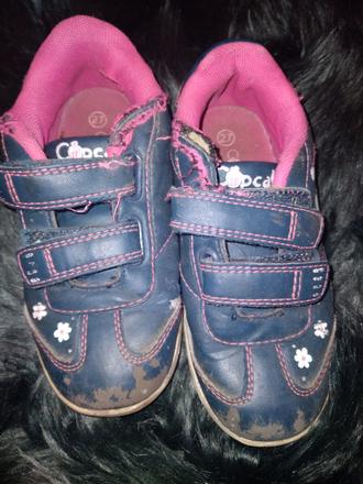 Dívčí tenisky květy vel. 27, vn.stélka 17.5 cm, cupcake,27