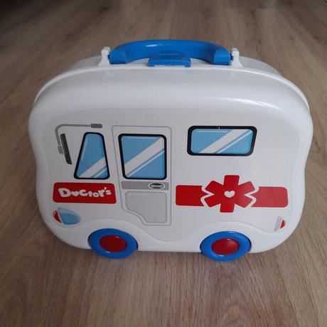 Dětský lékařský kufřík na kolečkách, 