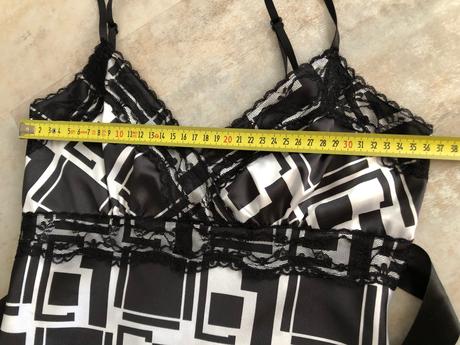 Černobílé byznys šaty vel.s 36 krajka mašle kostka, s