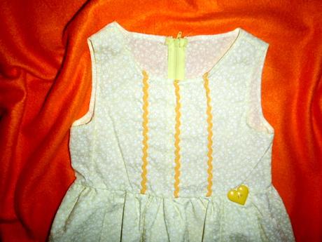 Překrásné žluté šaty - bílé květy, girl2girl,110