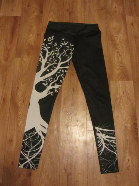 Legíny s motivem stromu, s